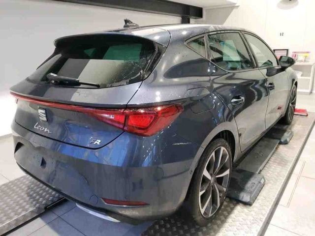 Seat Leon 1.5 eTSI DSG FR-lijn