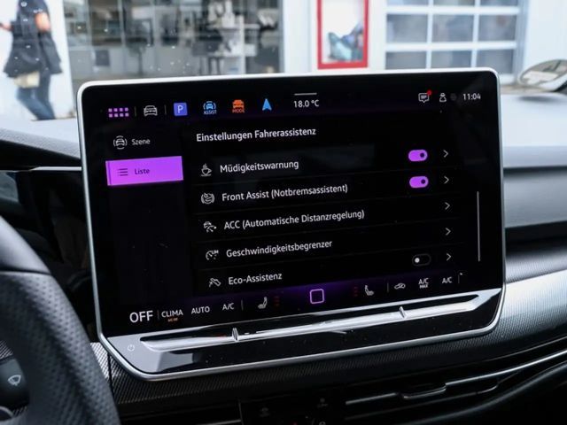 Volkswagen Golf DSG Golf VIII R-Line Style