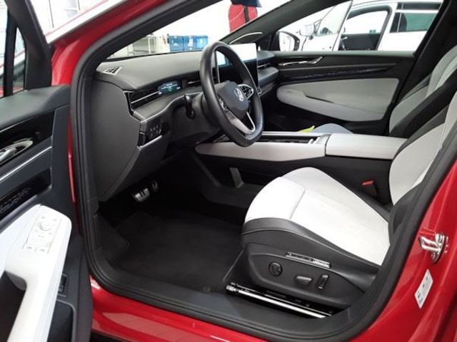 Volkswagen ID.7 IQ.Drive