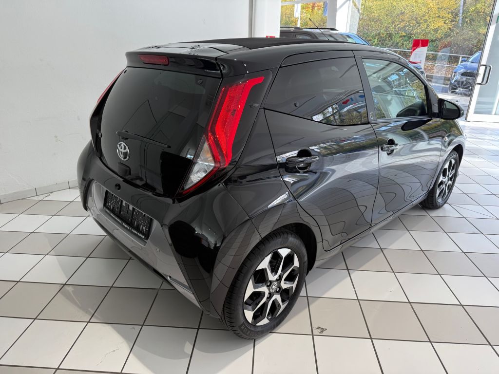 Toyota Aygo 5-deurs Team D