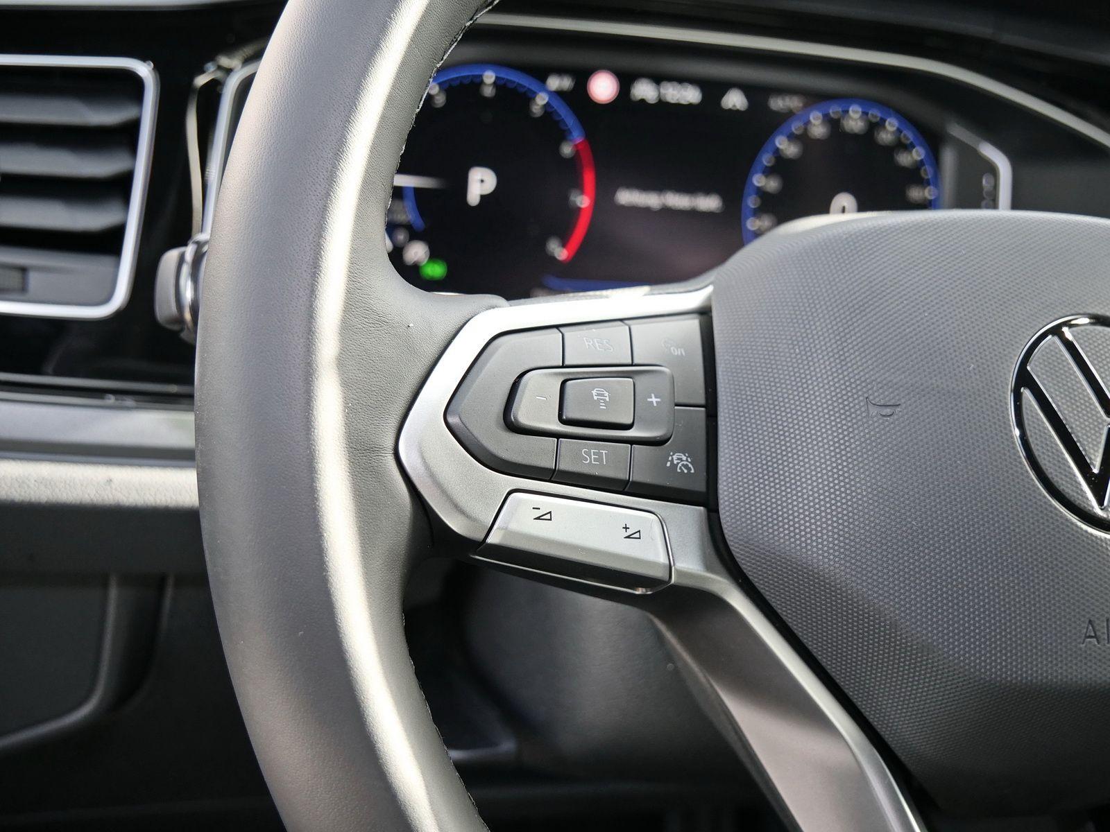 Volkswagen Taigo 1.0 TSI DSG R-Line