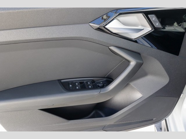 Audi A1 30 TFSI Allstreet