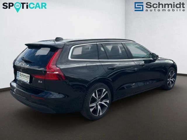 Volvo V60 Core Hybrid