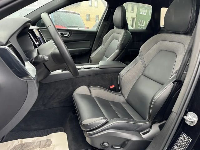 Volvo XC60 H&K Panorama Luftfahrwerk Standheiz 21-Zoll