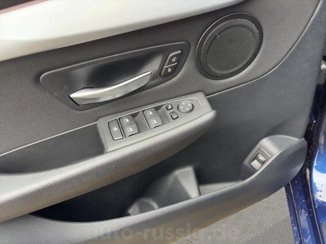 BMW 218 218d Sport Line xDrive