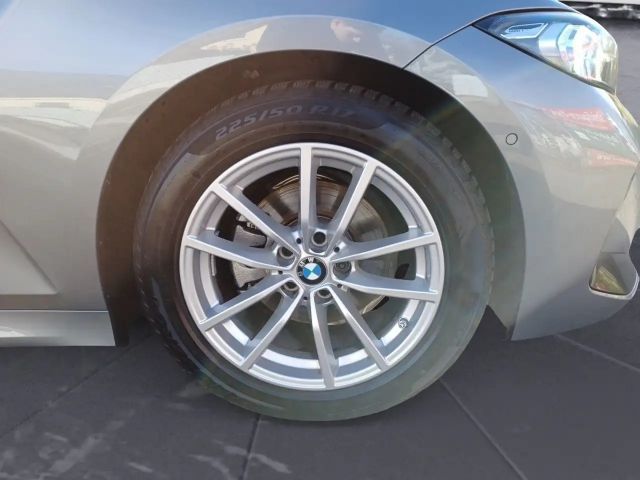 BMW 320 320i M-Sport Touring