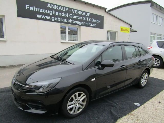 Opel Astra Edition