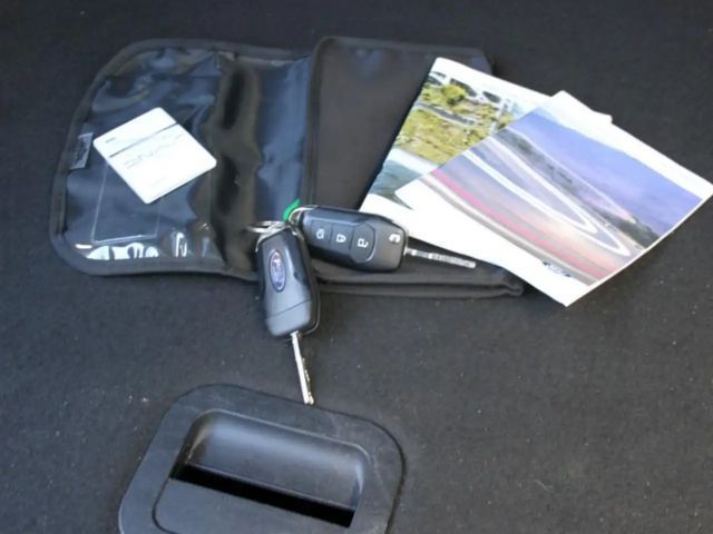 Ford Puma EcoBoost Titanium