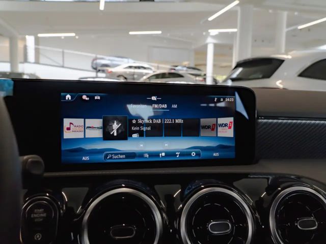 Mercedes-Benz A 180 Progressive