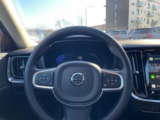 Volvo V60 18'