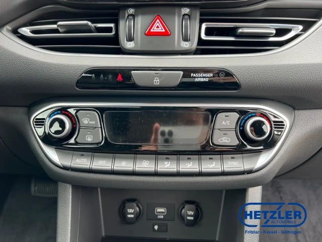 Hyundai i30 Hybrid T-GDi Trend