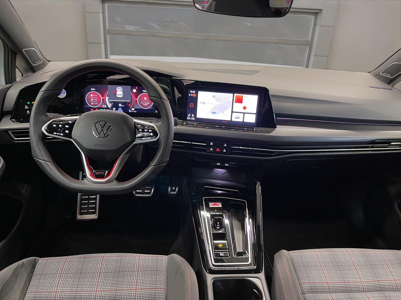 Volkswagen Golf 2.0 TSI GTI Golf VIII