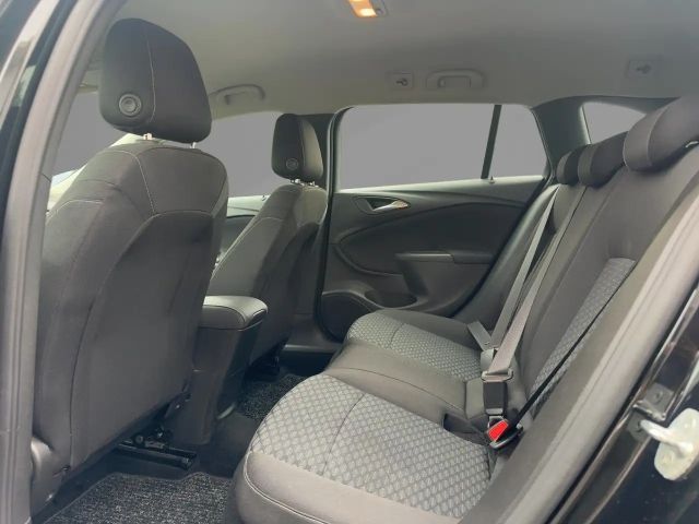 Opel Astra 1.2 Turbo Sports Tourer Turbo