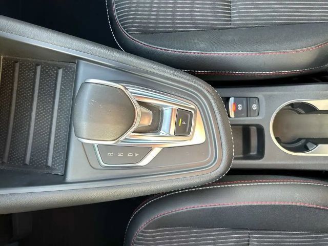 Renault Captur EDC RS TCe 140