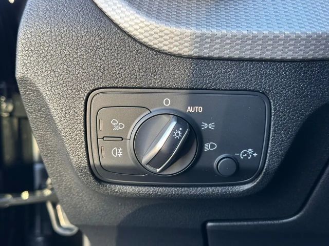 Audi Q2 35 TFSI S-Line