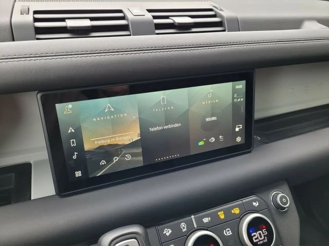 Land Rover Defender 110 D300 Dynamic SE