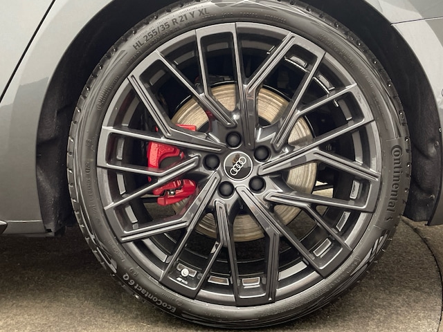 Audi A6 e-tron Quattro