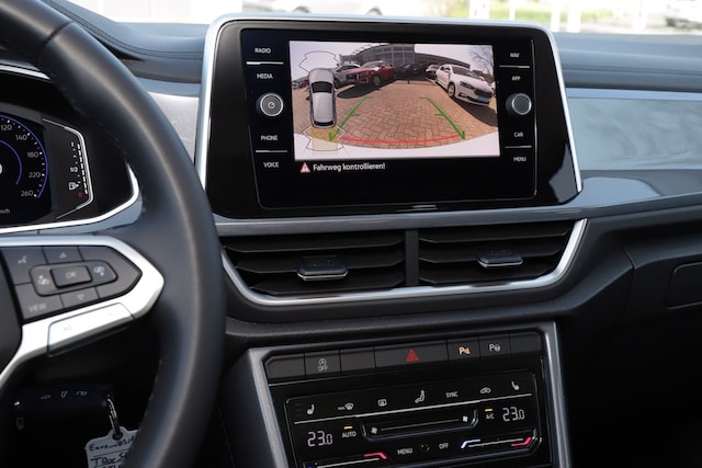 Volkswagen T-Roc T-ROC Style 1.5 TSI, DSG, Klimaautomatik, Navi