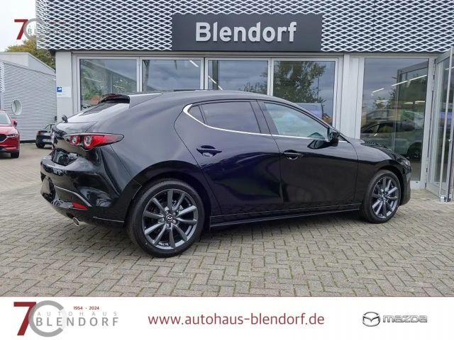 Mazda 3 Exclusive-line