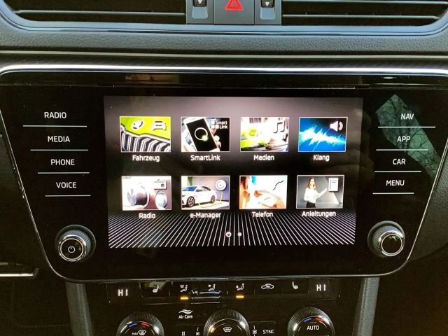 Skoda Superb Combi Sportline iV