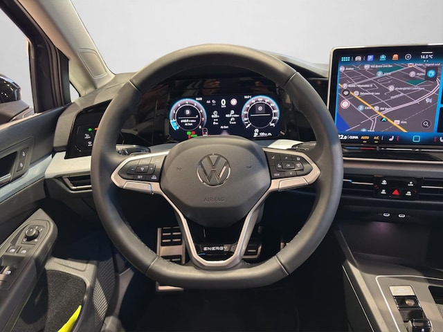 Volkswagen Golf DSG Life Variant