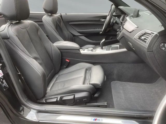 BMW 220 220i Cabrio M-Sport