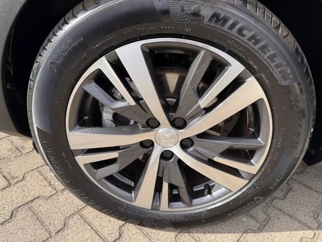 Peugeot 5008 Allure Pack EAT8 PureTech