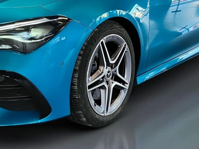 Mercedes-Benz CLA 200 AMG Line Coupé