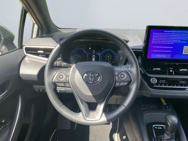 Toyota Corolla Hybride Team D