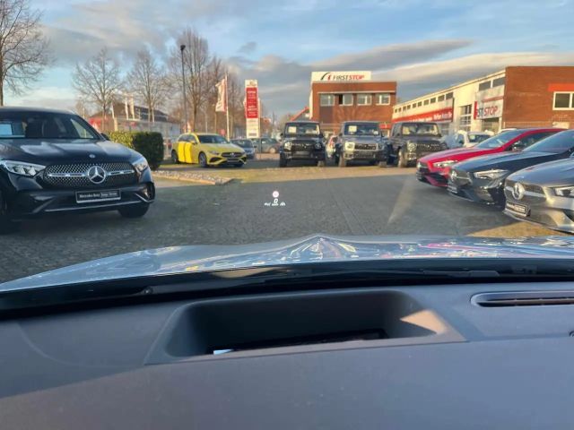 Mercedes-Benz A 250 A 250 e AMG Line