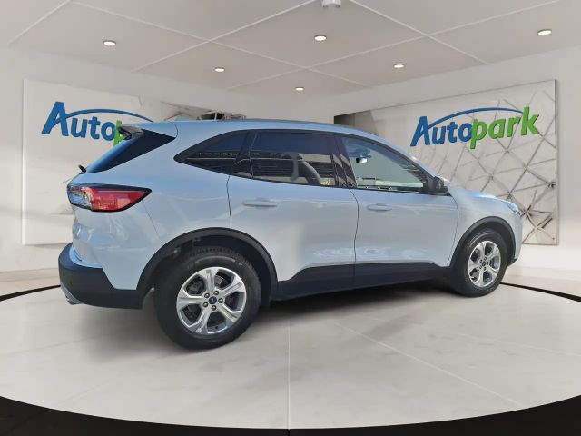 Ford Kuga Cool & Connect