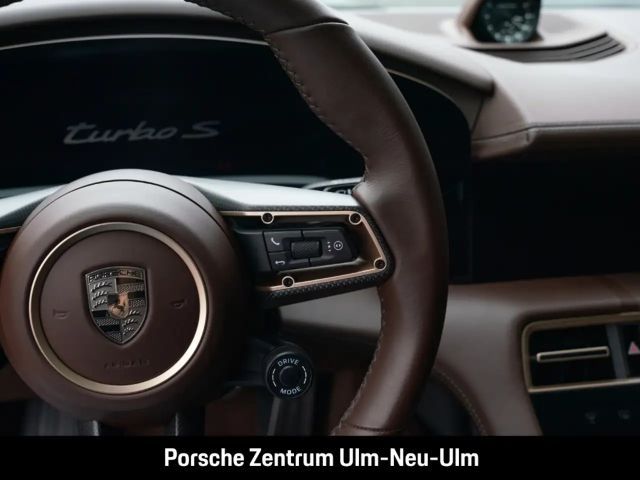 Porsche Taycan Cross Turismo S Turbo