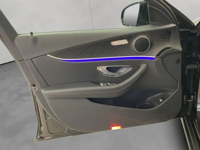 Mercedes-Benz E 220 E-Klasse