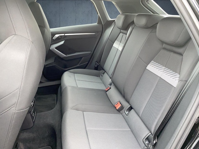 Audi A3 30 TFSI S-Tronic Sportback