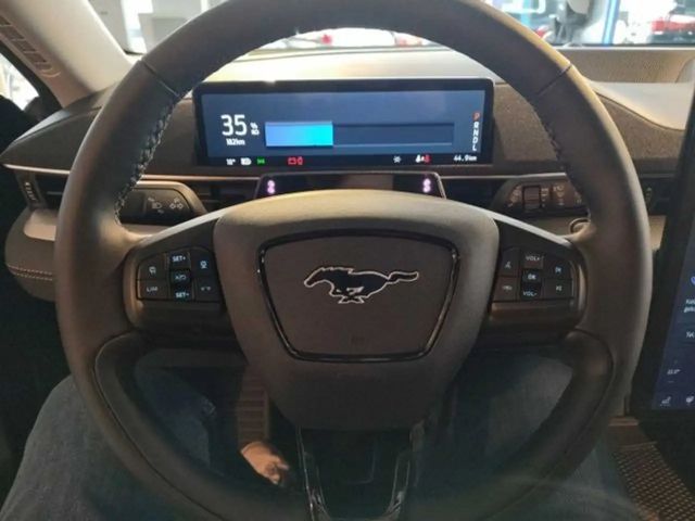 Ford Mustang Mach-E NAVI LED LRH SHZ Klimaaut Digitales Cockpit Sounds
