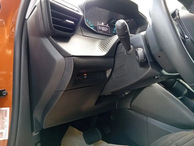 Peugeot E-2008 Active Pack