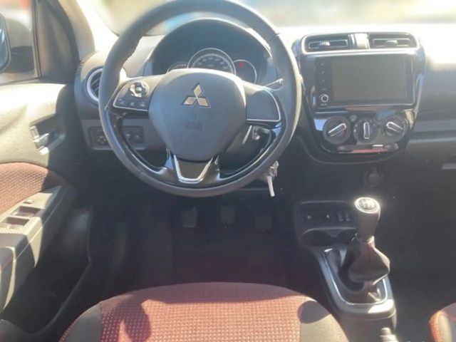 Mitsubishi Space Star Invite Star