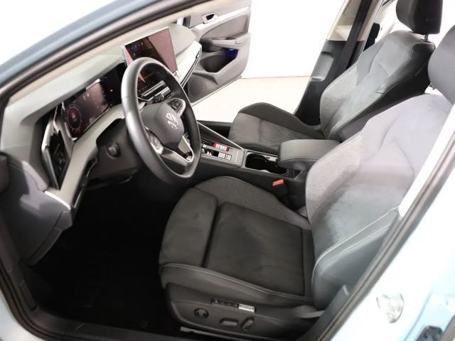 Volkswagen Golf DSG Life