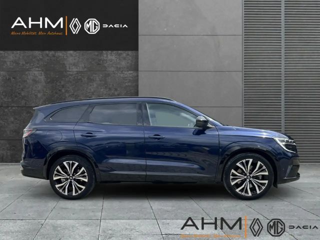 Renault Espace E-Tech Hybrid Iconic