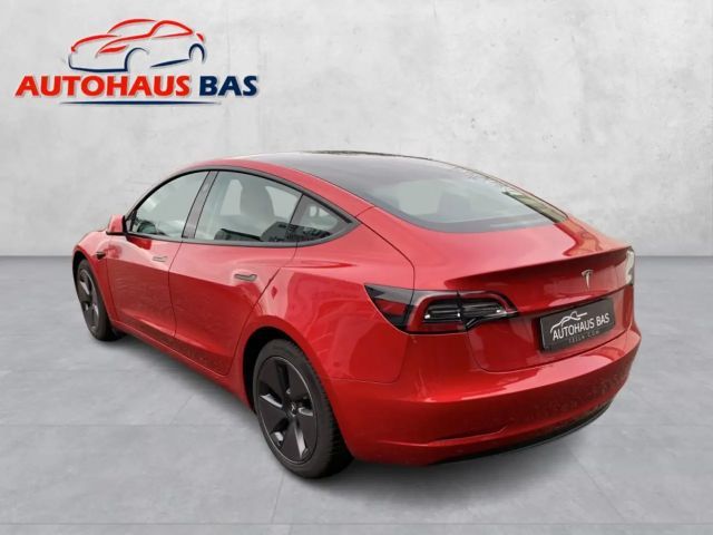 Tesla Model 3 Standard Range