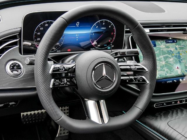 Mercedes-Benz E 220 AMG Line E 220 d Estate