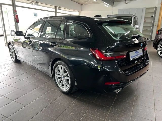 BMW 318 318d Touring