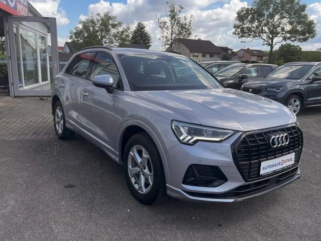 Audi Q3 35 TFSI S-Tronic