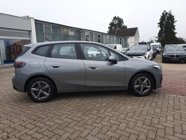 BMW 218 218i Active Tourer