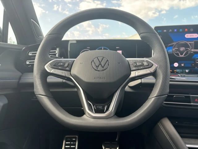 Volkswagen Tiguan 4Motion DSG R-Line