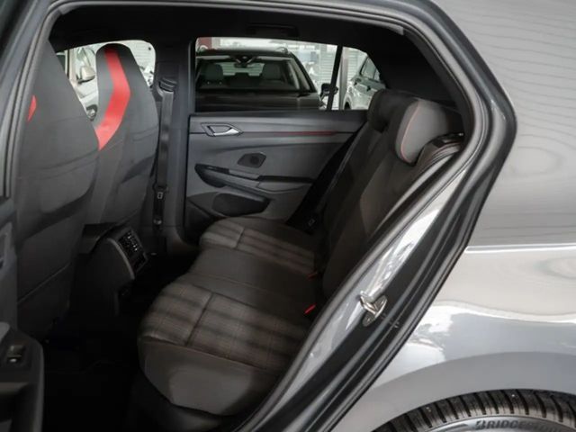 Volkswagen Golf DSG GTI Golf VIII Style