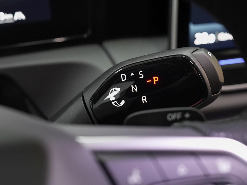 Volkswagen Tiguan R-Line eHybrid