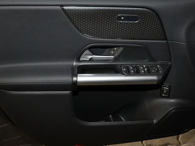 Mercedes-Benz B 200 Progressive