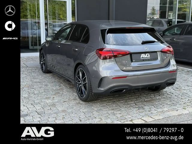 Mercedes-Benz A 200 AMG Line