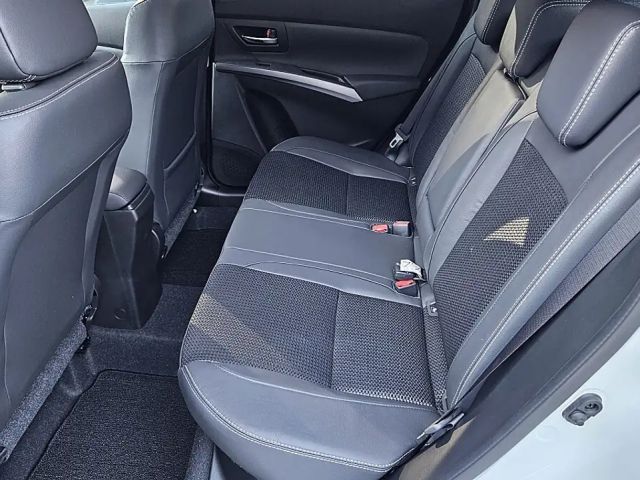 Suzuki S-Cross AllGrip Flash Hybrid